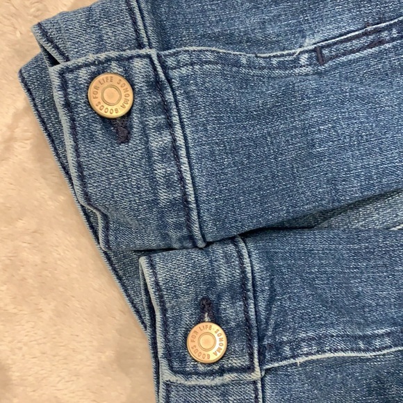 Sonoma Women’s Blue Denim Jacket Size Small - Picture 2 of 4